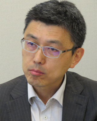 保守コスト5-9割減&新規システムへの注力化を実現! 効果を体感させながら少しずつの変化で改革を実施