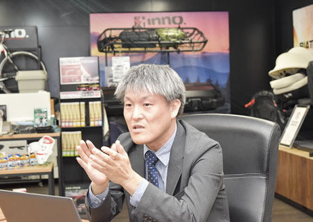 ������ЃJ�[���C�g �l